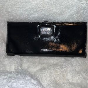 Kenneth Cole Reaction Clutch